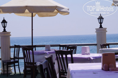 Green Paradise Beach Hotel 4* терраса, где мы кушали - Фото отеля