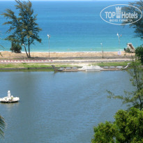 Best Western Phuket Ocean Resort 3* Вид на озеро Карон с нашего балкона - Фото отеля