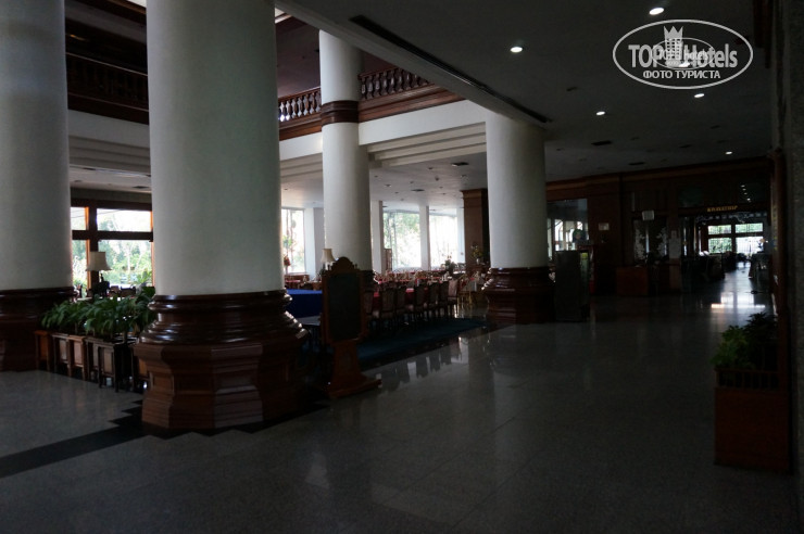 Welcome Jomtien Beach 3* Ресепшен. Там, бывает, бегают мышки. - Фото отеля