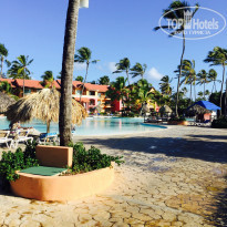 Punta Cana Princess All Suite Resort & Spa 5* Бассейн, он единственный на весь отель. - Фото отеля
