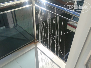 Курортный отель Олимп 3* Балкон - вместо стекла - веревочки - Фото отеля