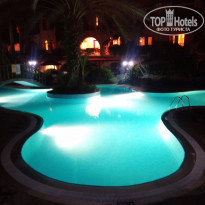 Green Paradise Beach Hotel 4* бассейн релакс ночью - Фото отеля