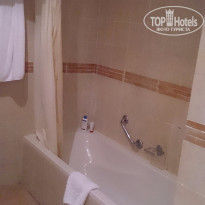 La Playa Resort & Spa 5* шторка в ванной противно прилипает к телу - Фото отеля