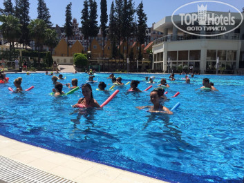 Akra Kemer 5* Водная гимнастика - Фото отеля