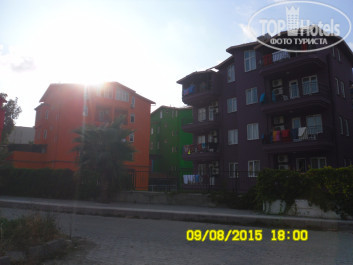 Smile Park Hotel 3* наш оранжевый домик - Фото отеля