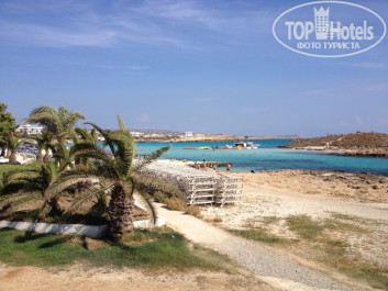 Adams Beach 5* Вид с отеля на Нисси и островок - Фото отеля