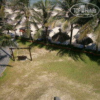 Ocean Star Resort 4* Качели для отдыха прямо возле нашего корпуса - Фото отеля