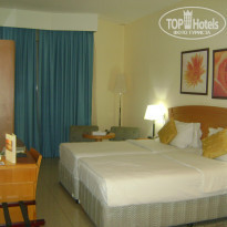 Golden Tulip Sharjah 4* Номер Studio - Фото отеля