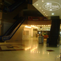 Golden Tulip Sharjah 4* Торговый центр Аль-Фардан - Фото отеля