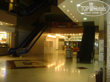 Golden Tulip Sharjah 4* Торговый центр Аль-Фардан - Фото отеля