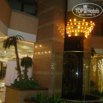 Golden Tulip Sharjah 4* Торговый центр Аль-Фардан - Фото отеля