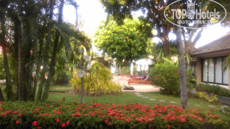 Phuket Island View 3* по дороге к лоби - Фото отеля