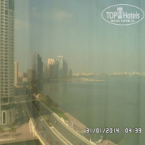 Golden Tulip Sharjah 4* вид из номера - Фото отеля