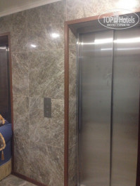 Liberty Fly (Либерти Флай) 3* Лифт работает только один- и это на 9 этажей!!!!!
На этажах нет табло-экрана где едет лифт. - Фото отеля