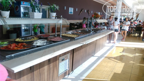Midia Grand Resort 3* Это всё что могут предлжить в "Раздаточной" - Фото отеля