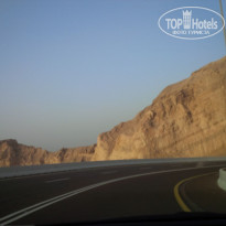 Golden Tulip Sharjah 4* Экскурсия от Шан Турс Аль Айн - Фото отеля