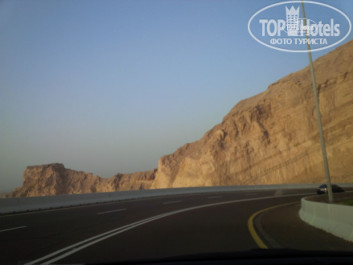 Golden Tulip Sharjah 4* Экскурсия от Шан Турс Аль Айн - Фото отеля