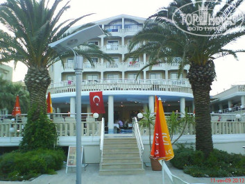 Premier Nergis Beach 4* самый главный корпус - Фото отеля