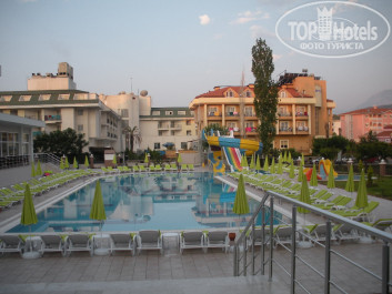 MG White Lilyum 5* Бассейн - Фото отеля