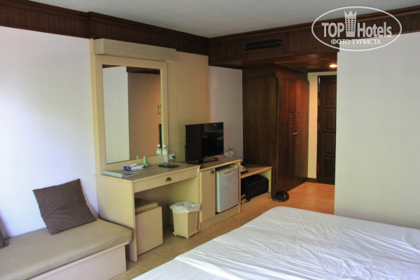 Phuket Island View 3* Номер розового корпуса - Фото отеля