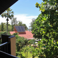 Phuket Island View 3* Вид из номера 303 на 3 этаже розового корпуса. - Фото отеля