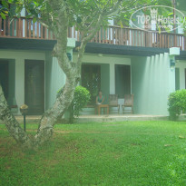 Cinnamon Bentota Beach 4* наш номер на 1 этаже имел 2 выхода. На территорию и в холл отеля. - Фото отеля