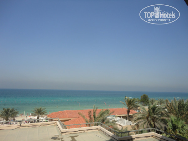 Carlton Sharjah 4* вид из балкона - Фото отеля