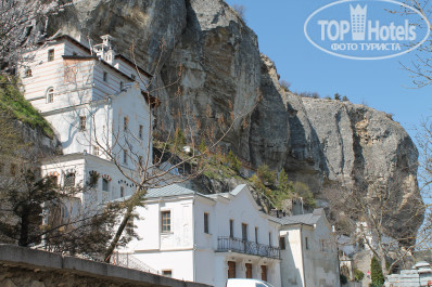 Крымская Ницца 3* Свято-Успенский пещерный монастырь в Бахчисарае - Фото отеля