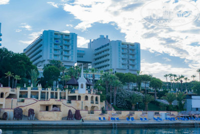 Vista Azur Hotel 4* Пляж соседнего отеля Fantasia De Luxe - Фото отеля