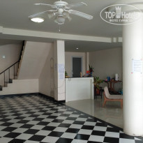 Welcome Jomtien Beach 3* Ресепшен в Place, частенько пустующие, так как единственной работницы надо выходные выделять - Фото отеля