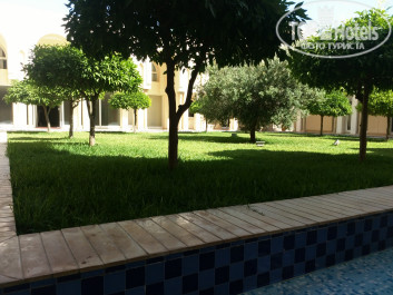 Iberostar Averroes 4* Внутренний дворик. - Фото отеля