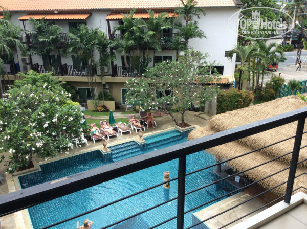 Baan Karon Resort 3* Вид с балкона 1 - Фото отеля