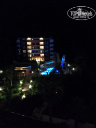 FUN&SUN Miarosa Incekum Beach 5* Ночной вид из номера - Фото отеля