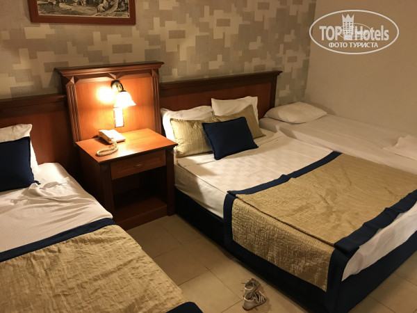 Kemal Bay 5* Вот номер, в который нас засели вначале. Пять звёзд говорите? - Фото отеля