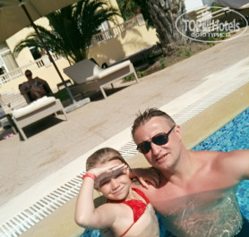 Steigenberger Marhaba Thalasso Hammamet 5* в бассейне с Лапульком :) - Фото отеля