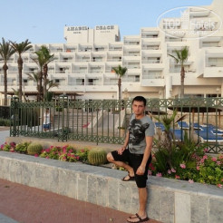 Рядом с отелем LABRANDA Amadil Beach
