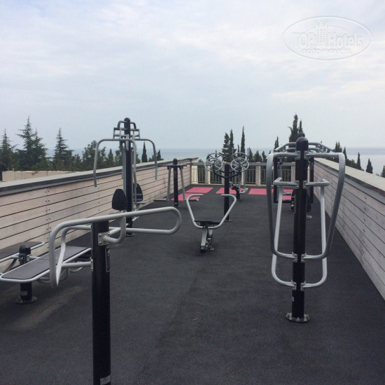 Green Park Yalta-Intourist 4* - Фото отеля