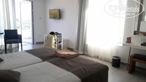 Melissi Beach 4* номер 102 с видом на море - Фото отеля