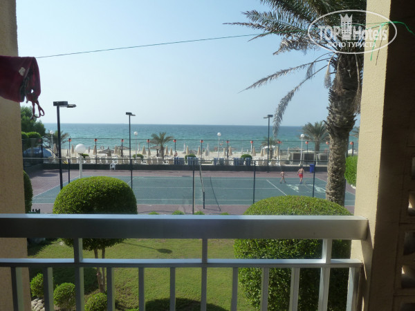 Carlton Sharjah 4* Вид с балкона - Фото отеля