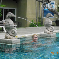 Baan Karon Resort 3* взрослый бассейн - Фото отеля