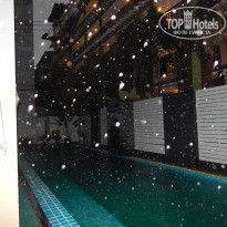 PGS Hotels Patong 3* Бассейн во время дождя - Фото отеля