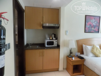 Golden Tulip Sharjah 4* номер отеля Голден Тулип - Фото отеля
