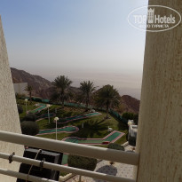 Golden Tulip Sharjah 4* отель Меркурий / вид со смотровой площадки на гос-во Оман - Фото отеля