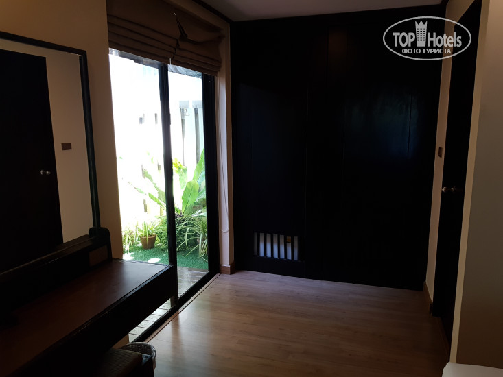 Phuket Island View 3* Виила - окно веранду - Фото отеля