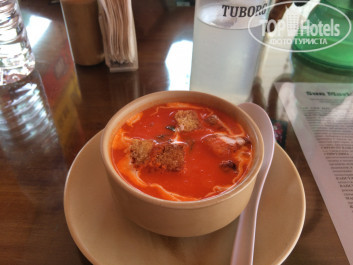Santiago 3* у Бориса ))) суп с томатами и креветками - Фото отеля