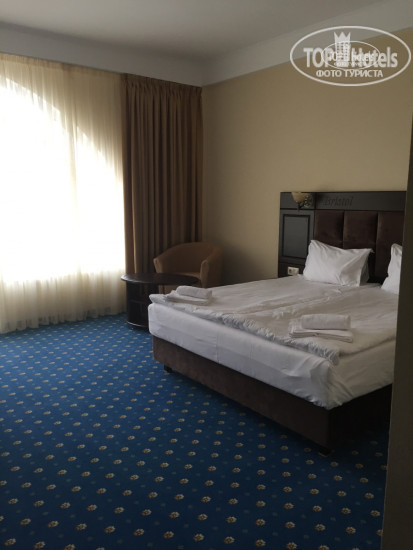 Бристоль 3* - Фото отеля