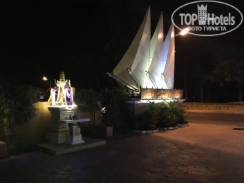 Phuket Island View 3* визитная карточка отеля - паруса - Фото отеля