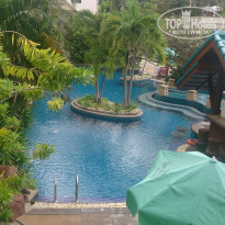Baan Karon Buri Resort 3* 1-ый бассейн с барной стойкой - Фото отеля