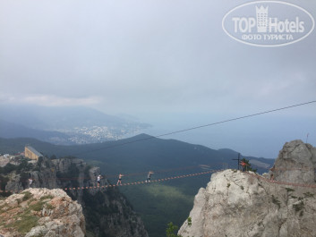 Санаторий Кирова Подвесной мост на высоте 1234 метра над уровнем моря - Фото отеля