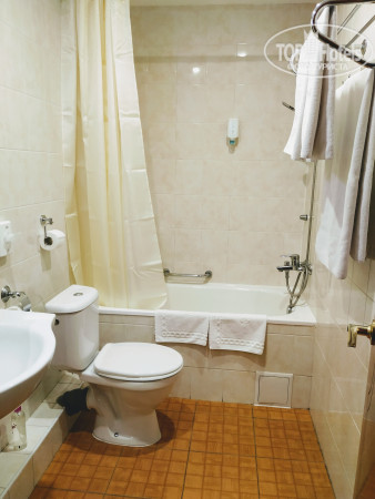 Бристоль 3* - Фото отеля